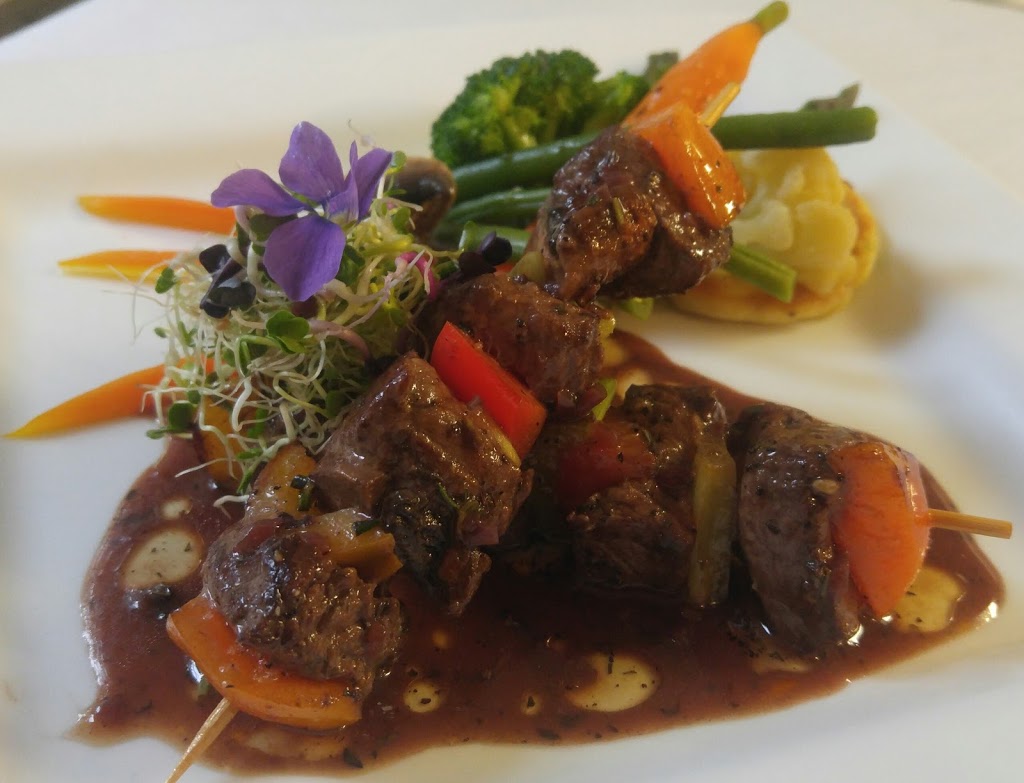 Auberge Restaurant La Casetta | 355 Rue Principale, Eastman, QC J0E 1P0, Canada | Phone: (450) 297-3840