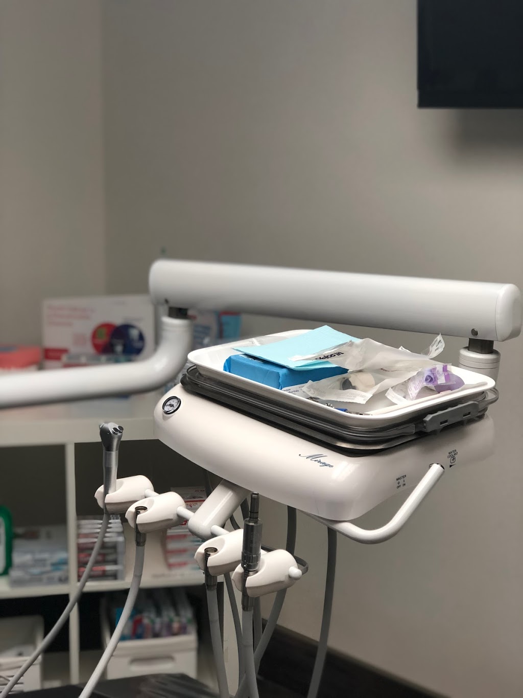 Kirollos Dental Hygiene Clinic | 2465 Walkers Line, Burlington, ON L7M 4K4, Canada | Phone: (647) 336-4133