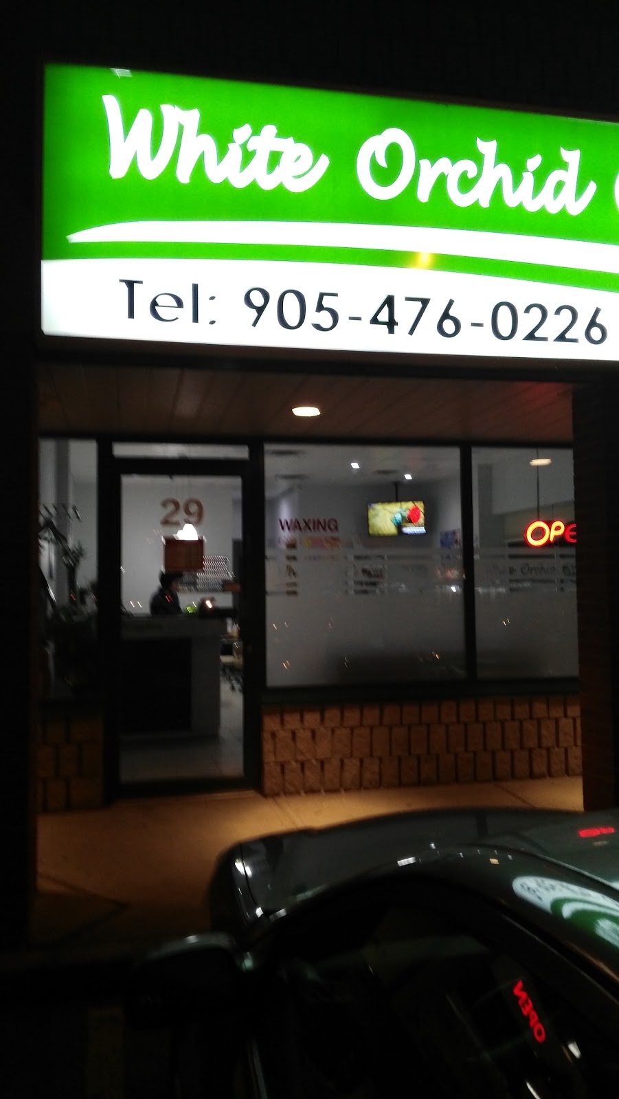 Green Spa & Nails | 29-443 The Queensway S, Keswick, ON L4P 3J4, Canada | Phone: (905) 535-6888
