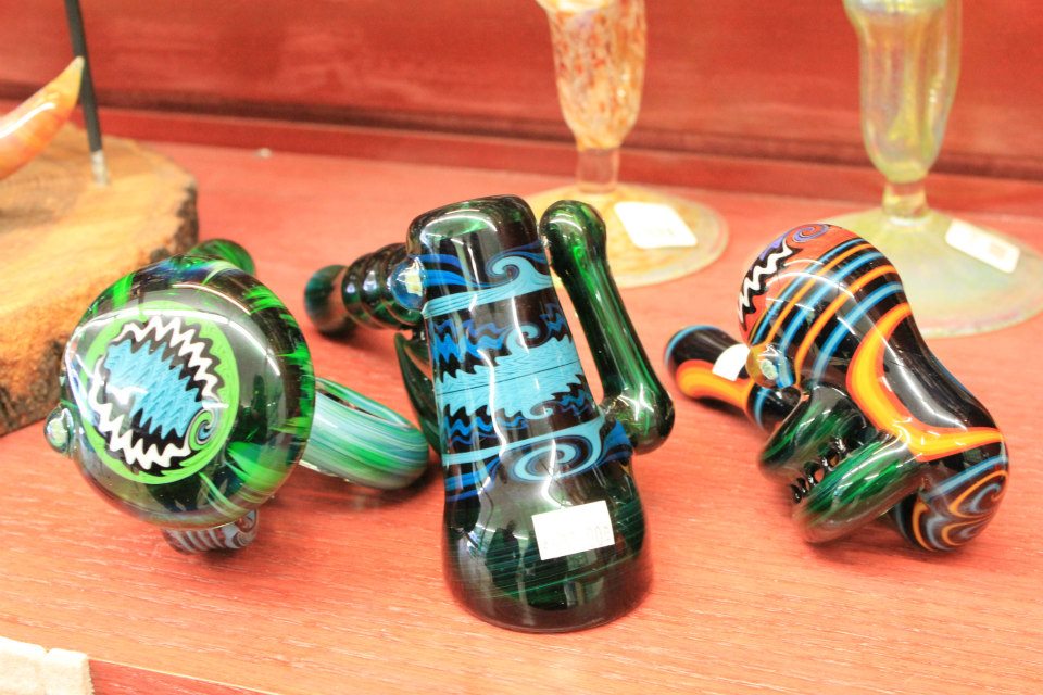 Hemp Roots North | 390 Northmount Dr NW, Calgary, AB T2K 3H4, Canada | Phone: (587) 351-6491