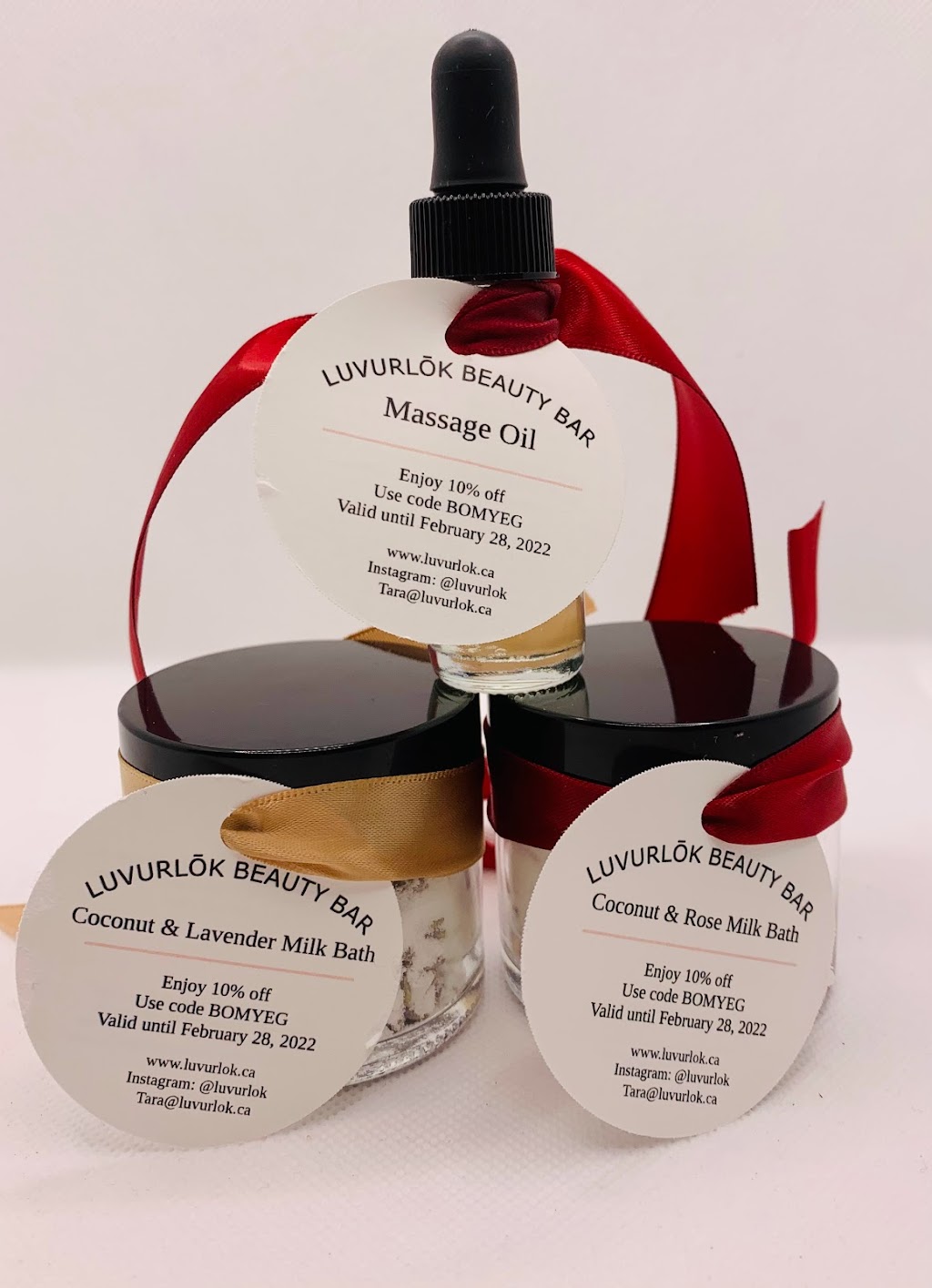 Luvurlōk Beauty Bar | 12124 129 St NW, Edmonton, AB T5L 1H2, Canada | Phone: (587) 988-6847