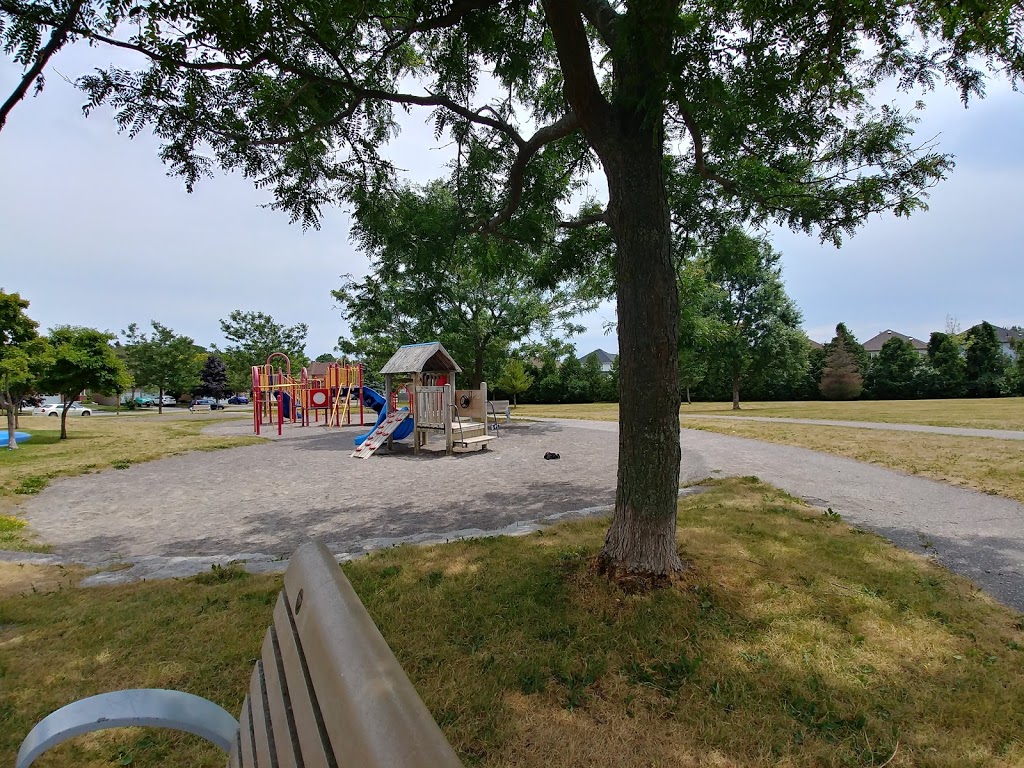 Guildwood Park | 180 Guildwood Dr, Bowmanville, ON L1C 5C8, Canada