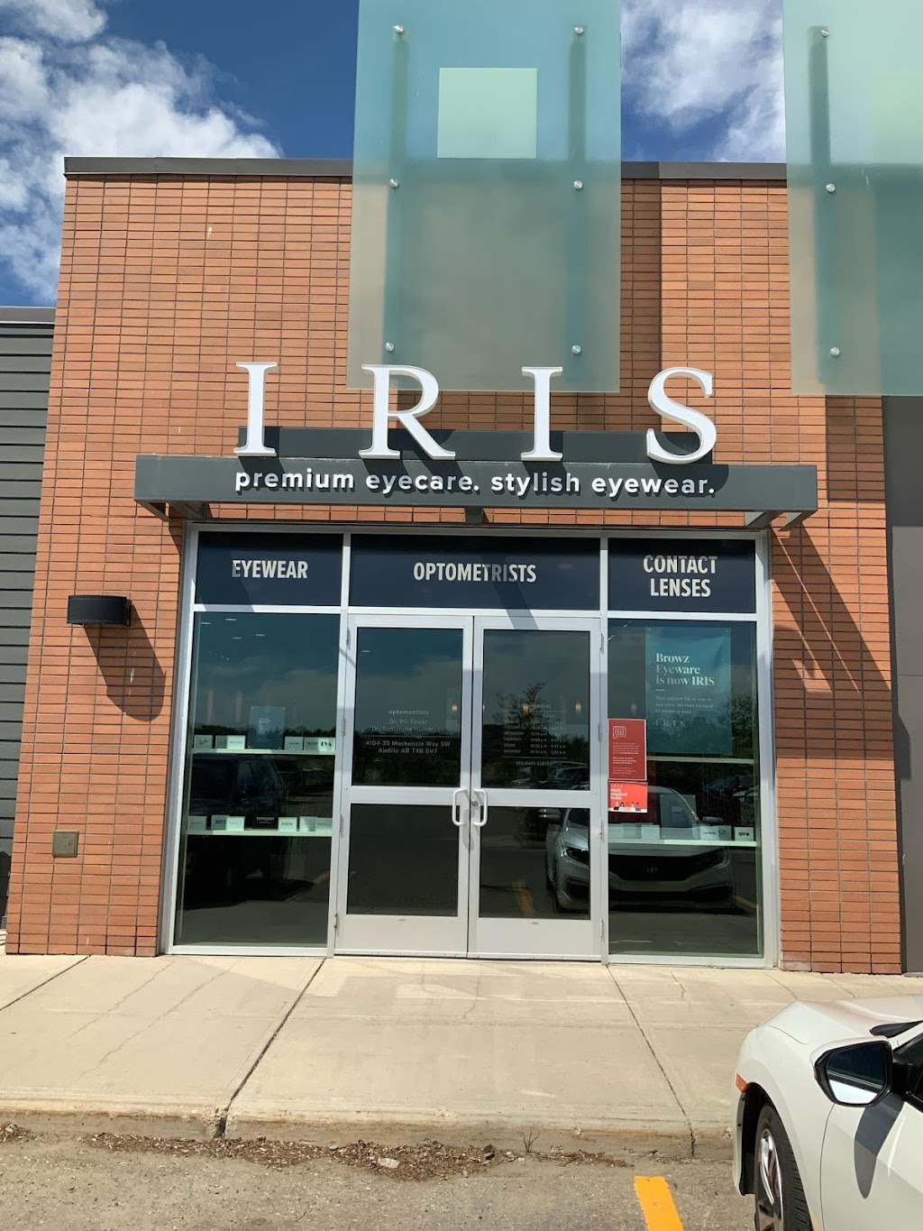 IRIS Optometrists and Opticians | 35 MacKenzie Way SW #4104, Airdrie, AB T4B 0V7, Canada | Phone: (403) 945-9484