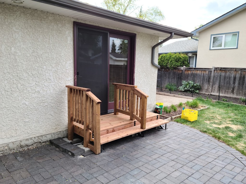 Daves Construction | 935 Dowker Ave, Winnipeg, MB R3T 1R7, Canada | Phone: (204) 479-0664