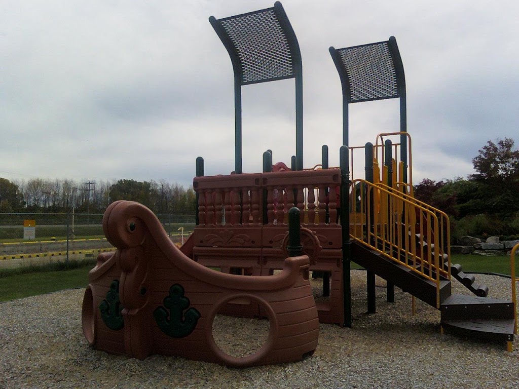 Lock 8 Gateway Park | Port Colborne, ON L3K 3T9, Canada