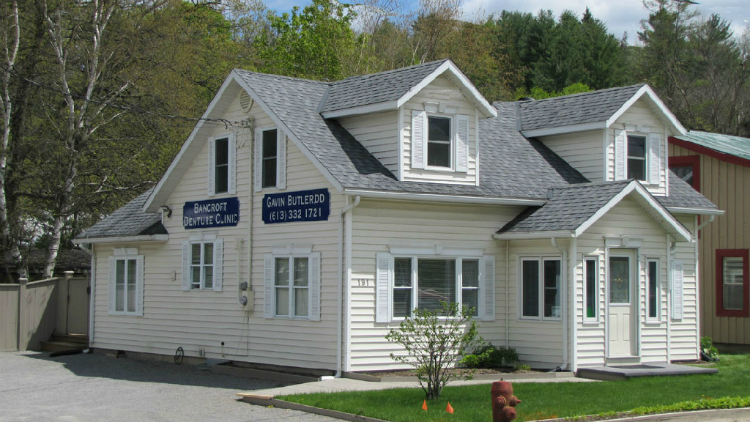 Bancroft Denture Clinic | 191 Hastings St N, Bancroft, ON K0L 1C0, Canada | Phone: (613) 332-1721