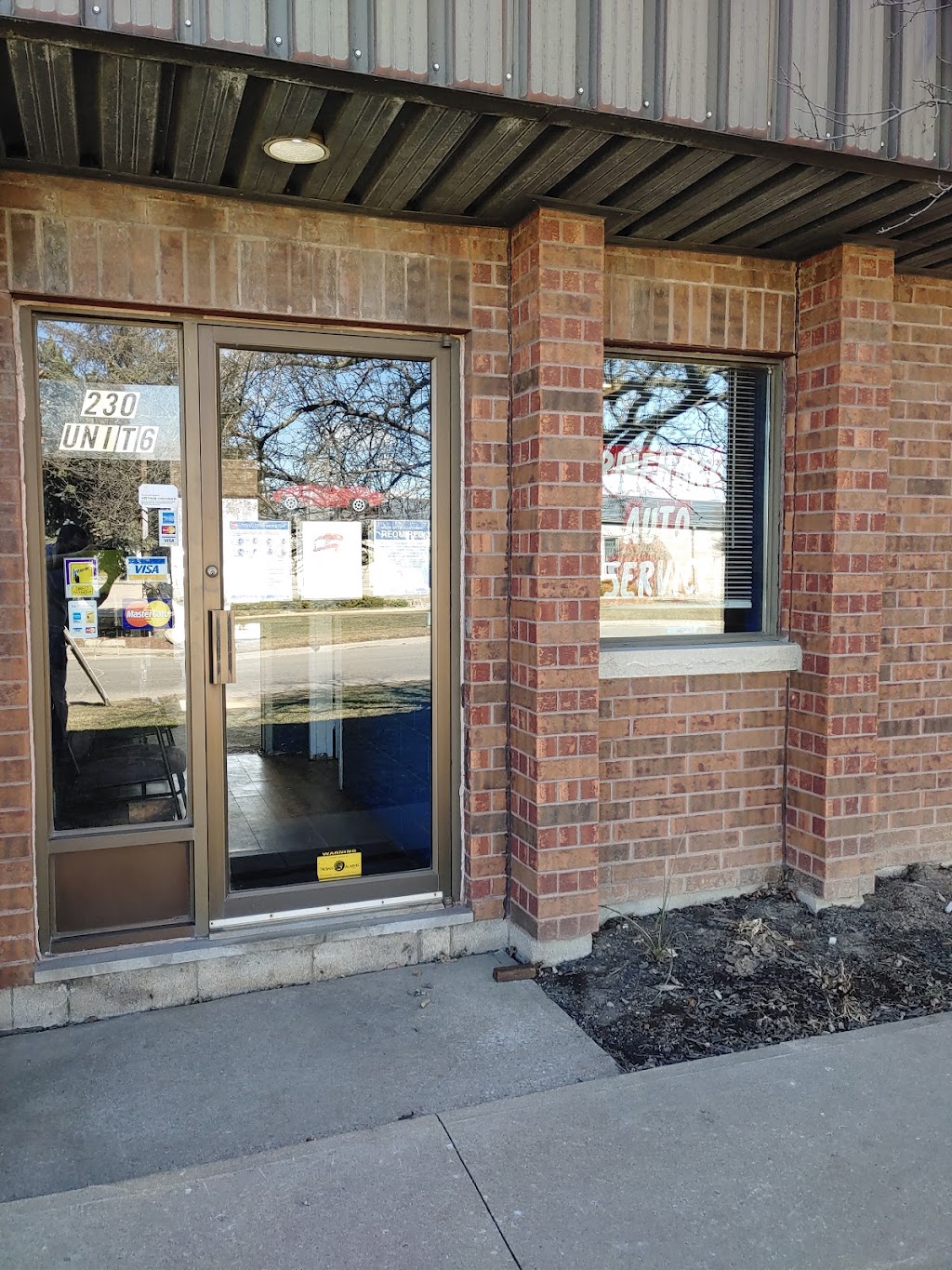 Rinehart Auto Service | 230 Hempstead Dr, Hamilton, ON L8W 2E8, Canada | Phone: (905) 385-4805