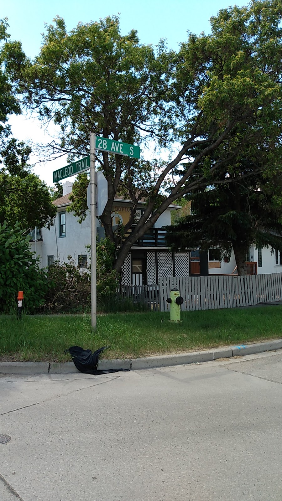cashncrypto | 17 28 Ave SW, Calgary, AB T2S 2X9, Canada | Phone: (403) 831-3454