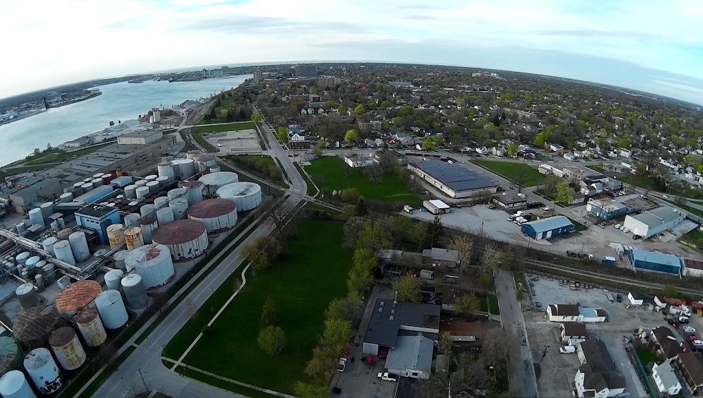 Imperial Oil | 602 Christina St S, Sarnia, ON N7T 7M5, Canada | Phone: (705) 300-4610