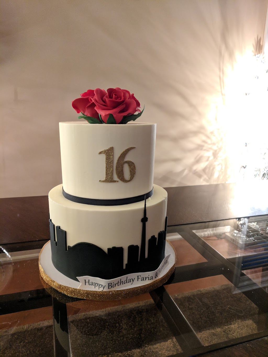 Simply Frosted Cupcakery | 5550 Lawrence Ave E #5, Scarborough, ON M1C 3B2, Canada | Phone: (416) 283-7486