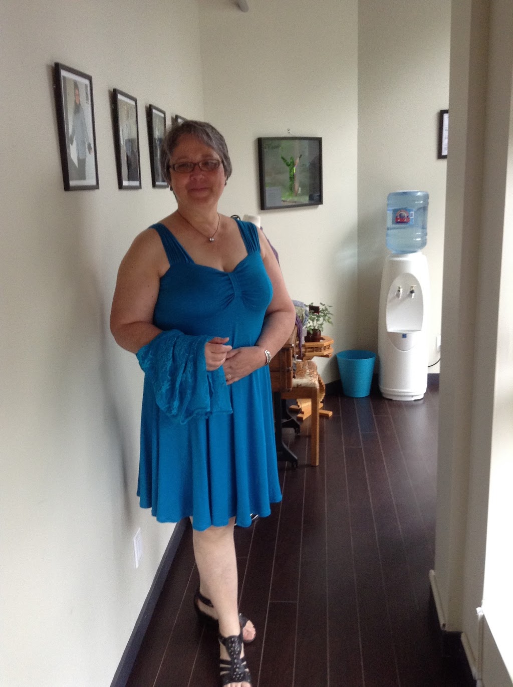 Shapour Tailoring & Alterations | 3262 St Johns St, Port Moody, BC V3H 0B9, Canada | Phone: (604) 492-0733