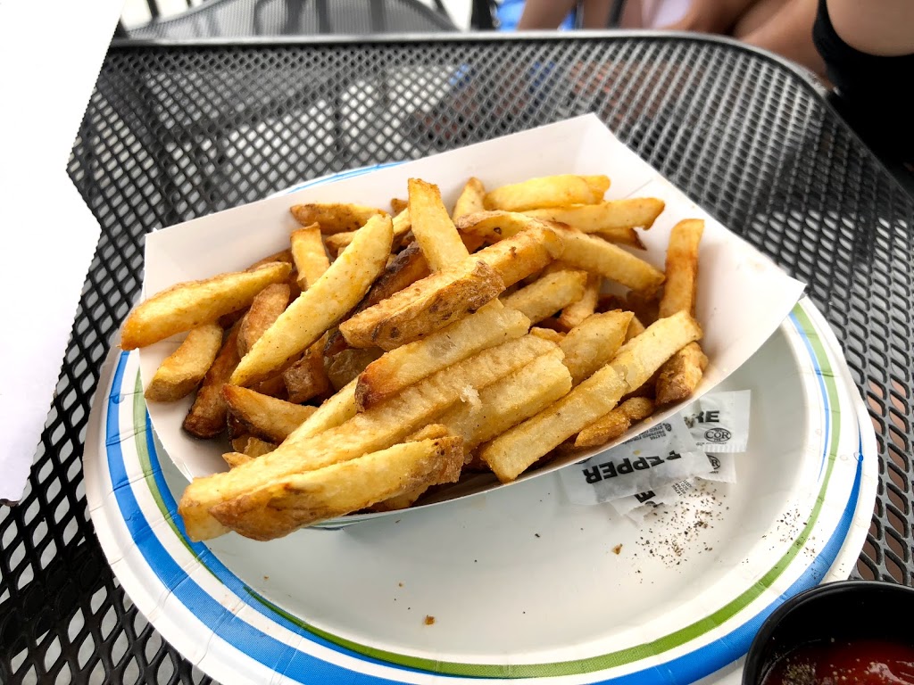 Big Splash Cafe | 4775 nulelum, Delta, BC V4M 4G9, Canada