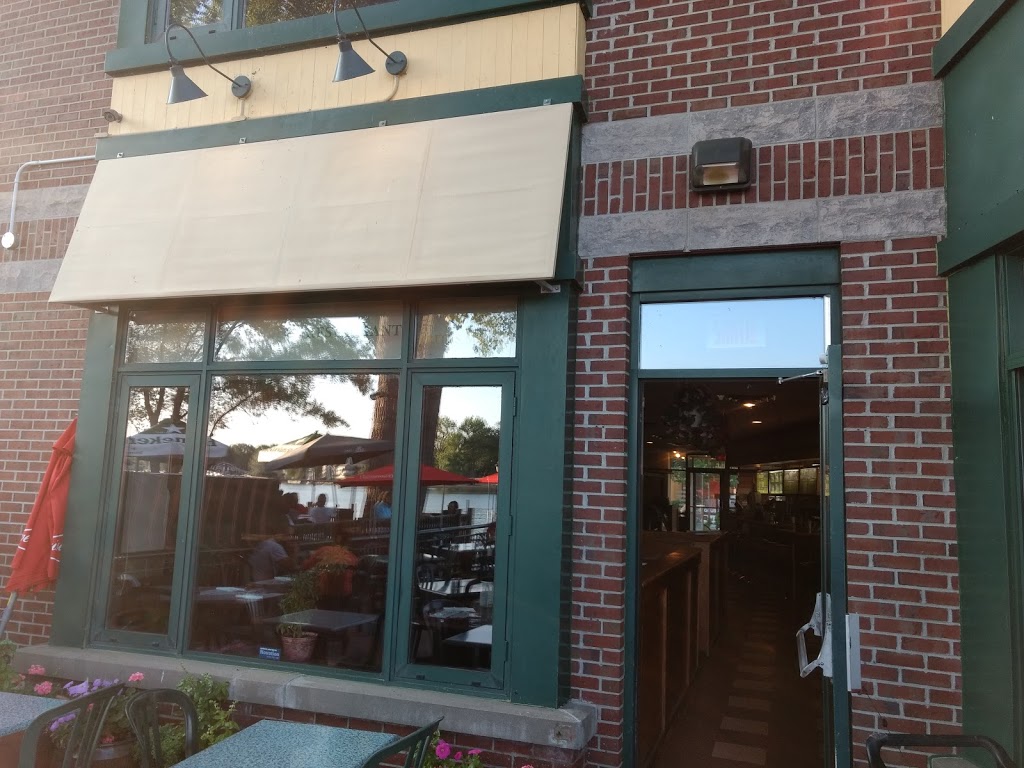 Restaurant Chez Basile | 74 Rue Sainte-Anne, Sainte-Anne-de-Bellevue, QC H9X 1L9, Canada