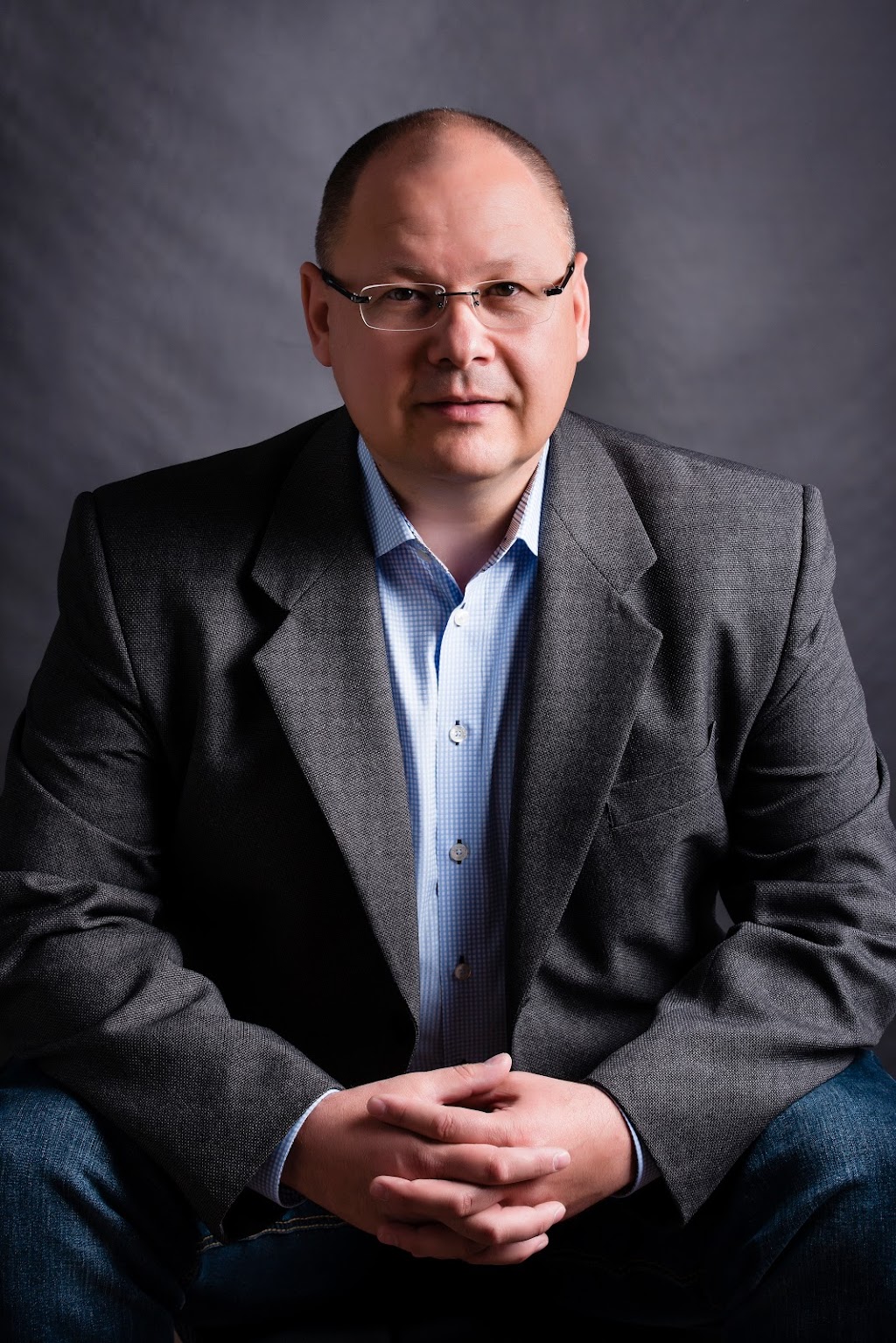 Rozmarin Immigration Consulting Inc. | 38 Cougar Ridge Mews SW, Calgary, AB T3H 5P3, Canada | Phone: (403) 671-0243