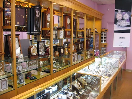 Your Signature Jeweller | 1920 Dundas St, London, ON N5V 3P1, Canada | Phone: (519) 659-1510
