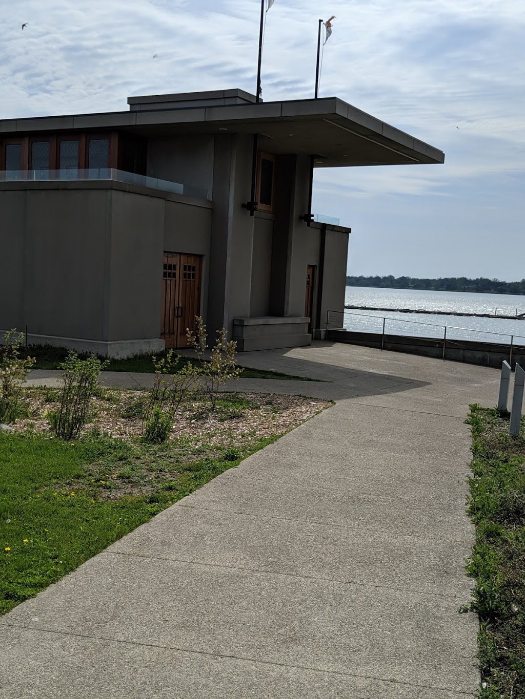 Frank Lloyd Wright Boathouse | 1 Rotary Row, Buffalo, NY 14201, USA