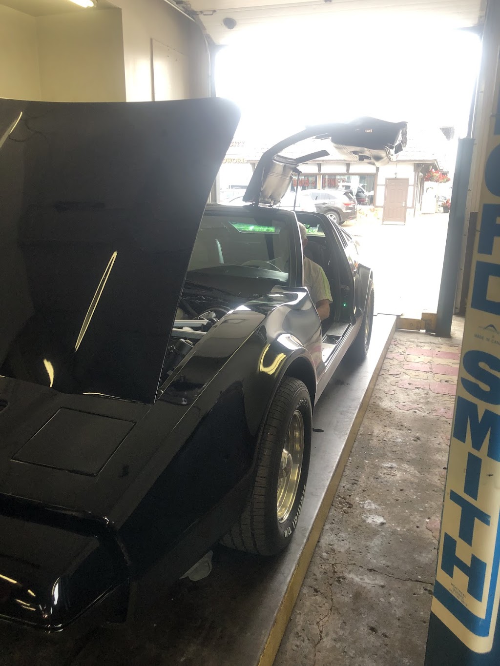 Lo-Cost Automatic Transmissions | 9901 72 Ave NW, Edmonton, AB T6E 0Z2, Canada | Phone: (780) 439-7322
