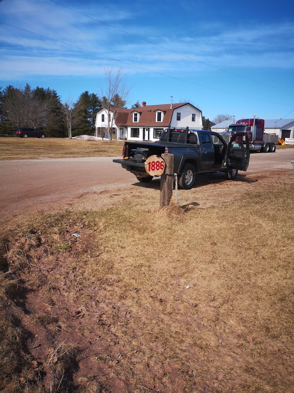 Almac Truck Repair | 1886 N York River Rd, Warren Grove, PE C1E 0T7, Canada | Phone: (902) 892-5526
