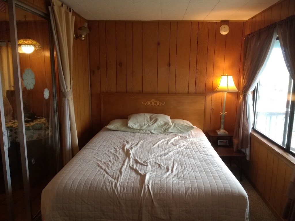 Driftwood Inn Motel | 7394 Birch Bay Dr, Blaine, WA 98230, USA | Phone: (360) 371-2620