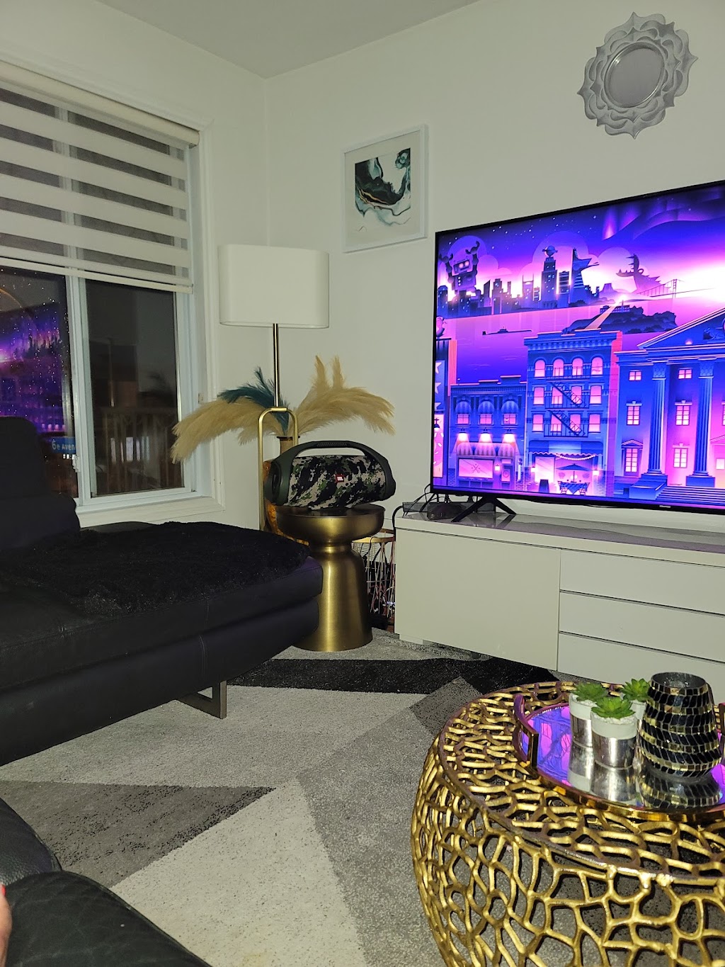 Électronique Hi-Fi | 10090 Bd Louis H. La Fontaine, Anjou, QC H1J 2T3, Canada | Phone: (514) 352-4434