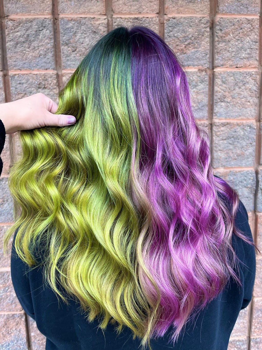The HairCraft Coven | 601 Southworth St S, Welland, ON L3B 2A2, Canada | Phone: (289) 931-5838