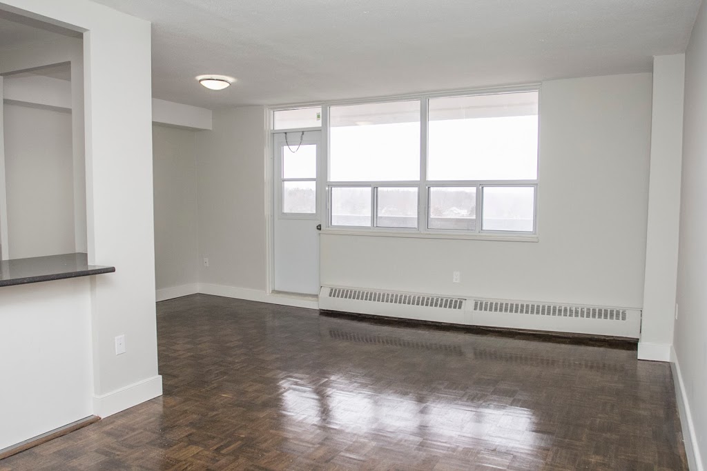 2185 Sheridan Park Drive Apartments | 2185 Sheridan Park Dr, Mississauga, ON L5K 1C7, Canada | Phone: (647) 362-3792