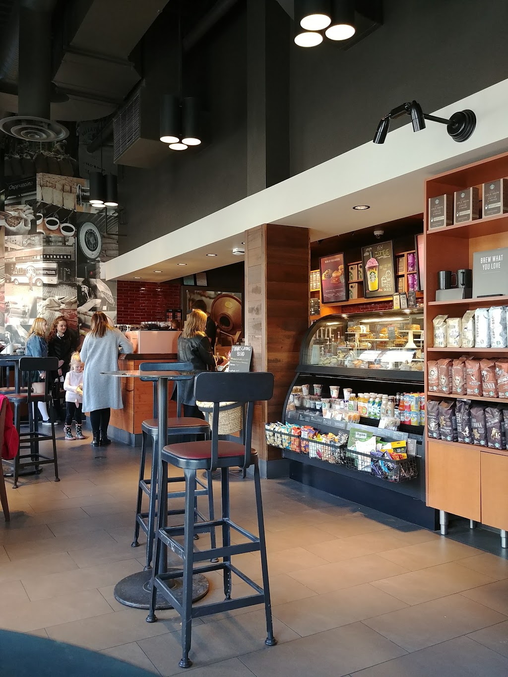 Starbucks | 10816 Macleod Trail SE, Calgary, AB T2J 5N8, Canada | Phone: (403) 278-0500