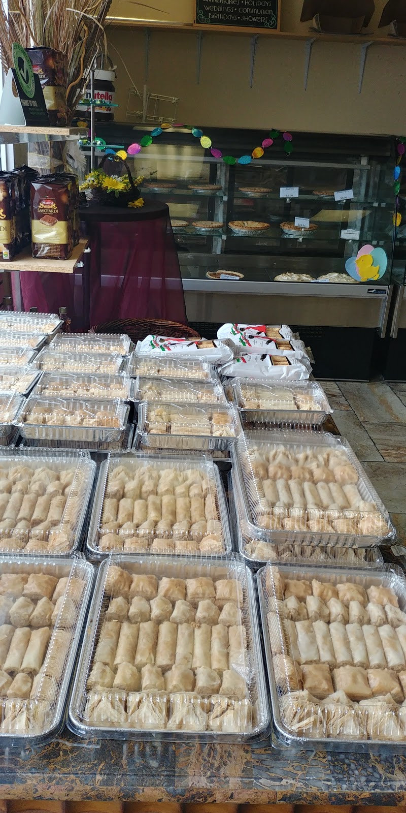 The Pastry Place & Bake Shop | 3392 Dougall Ave, Windsor, ON N9E 1S6, Canada | Phone: (519) 915-9939
