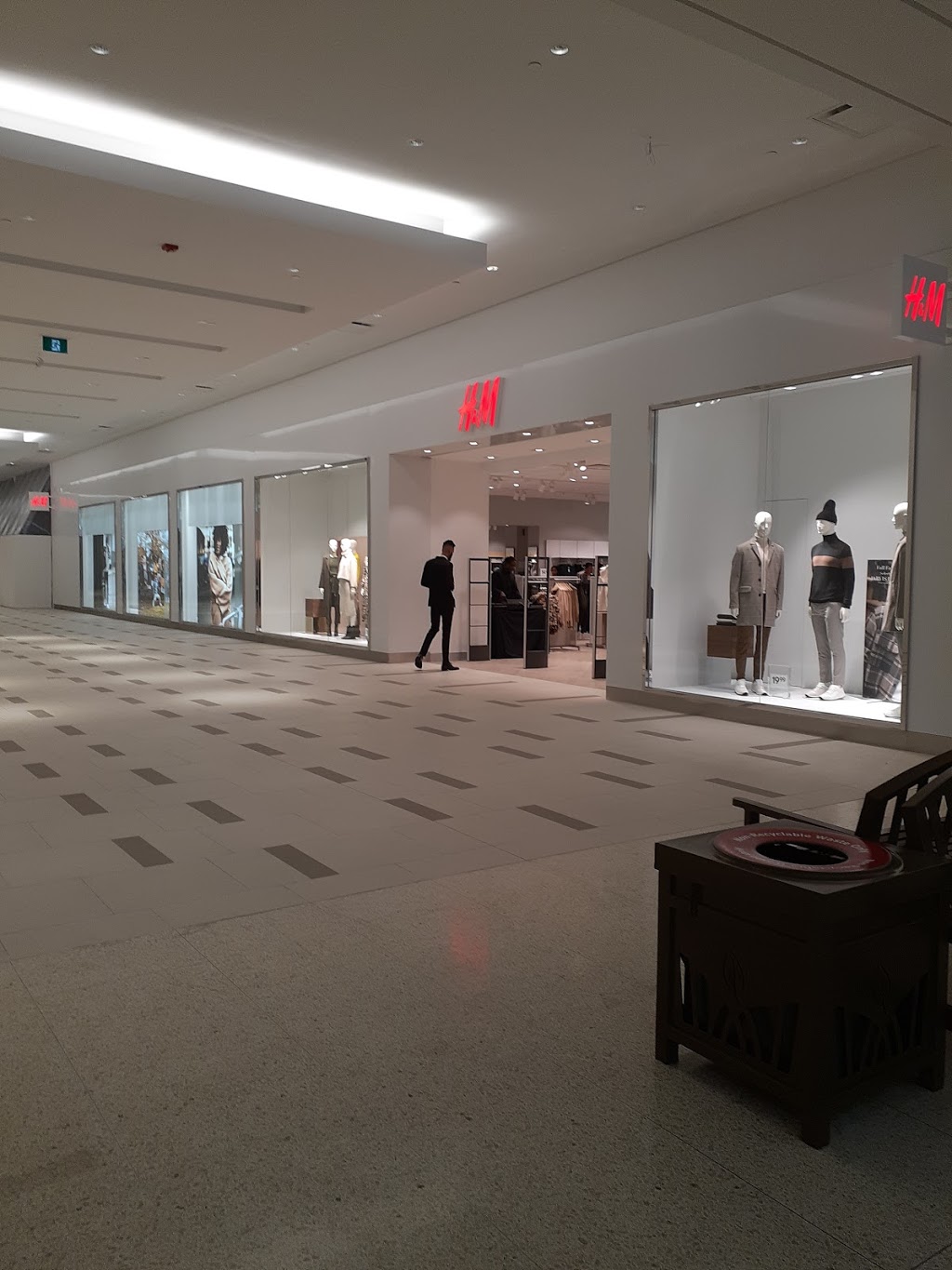 H&M | 84 Lynden Rd, Brantford, ON N3R 6B8, Canada | Phone: (855) 272-7007
