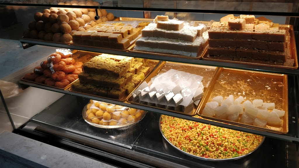 Pak Sweets | 1010 Dream Crest Rd, Mississauga, ON L5V 3A4, Canada | Phone: (905) 567-8777