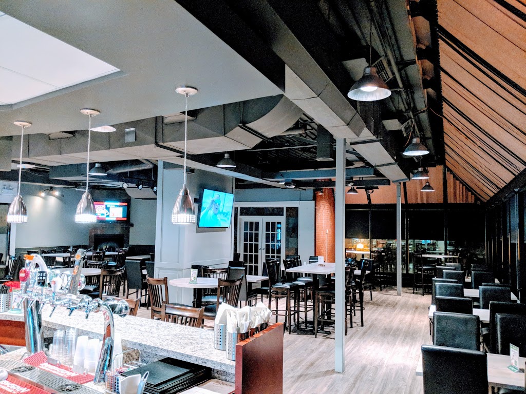 World Bistro at Edgemont | 7222 Edgemont Blvd NW, Calgary, AB T3A 2X7, Canada | Phone: (403) 239-4048