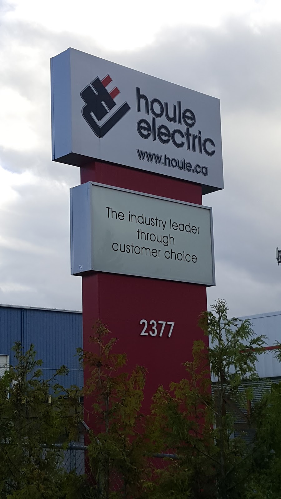 Houle Electric Nanaimo | 2377 Cienar Dr, Nanaimo, BC V9T 3L6, Canada | Phone: (250) 758-3011