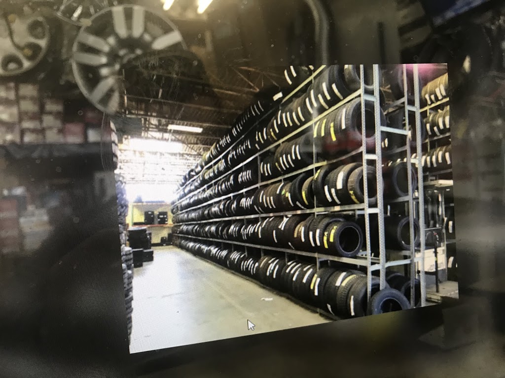 Autos Canada Ltd. | Auto Parts tires and services, 306 Park Ave E, Chatham, ON N7M 3W2, Canada | Phone: (519) 355-0300