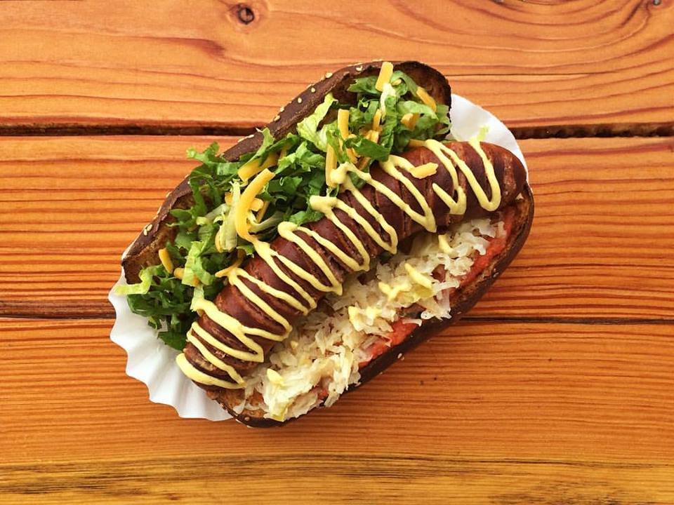 Harvest Rd. - Farm to Table Grill | 2451 Island View Rd, Saanichton, BC V8M 1W3, Canada
