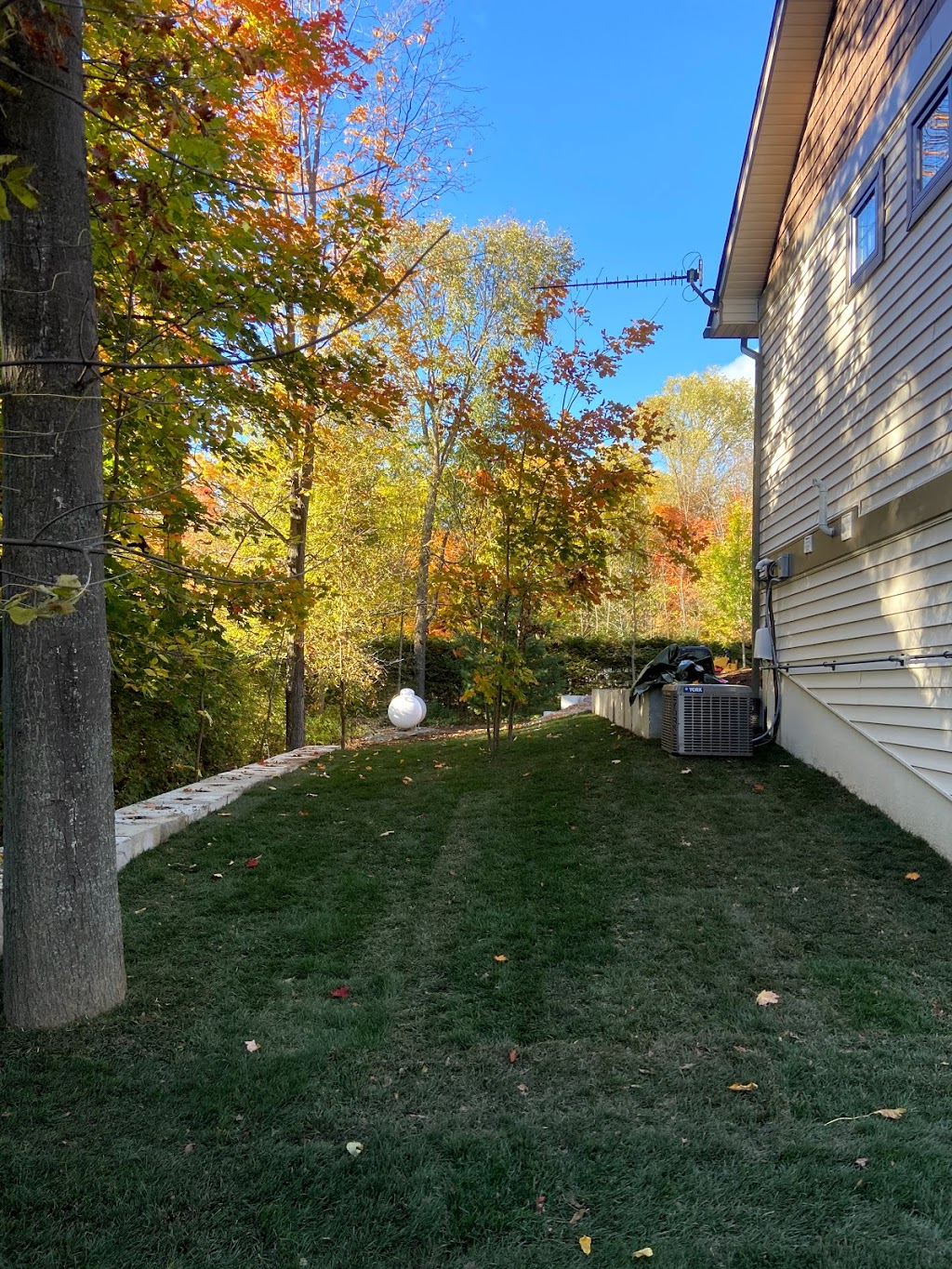 Extreme Landscape and Construction | 778 Bush Rd, Elgin, ON K0G 1E0, Canada | Phone: (613) 532-5057