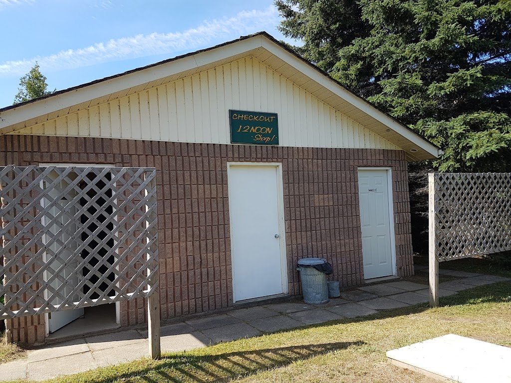Fiddlehead Resort | 50 Oliphant Way, Wiarton, ON N0H 2T0, Canada | Phone: (519) 534-0405