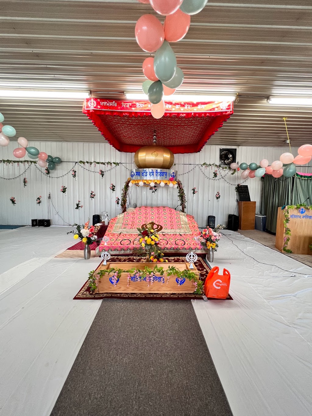Gurudwara Sahab St. Norbert | 3511 Pembina Hwy, Winnipeg, MB R3V 1A5, Canada | Phone: (431) 451-6865