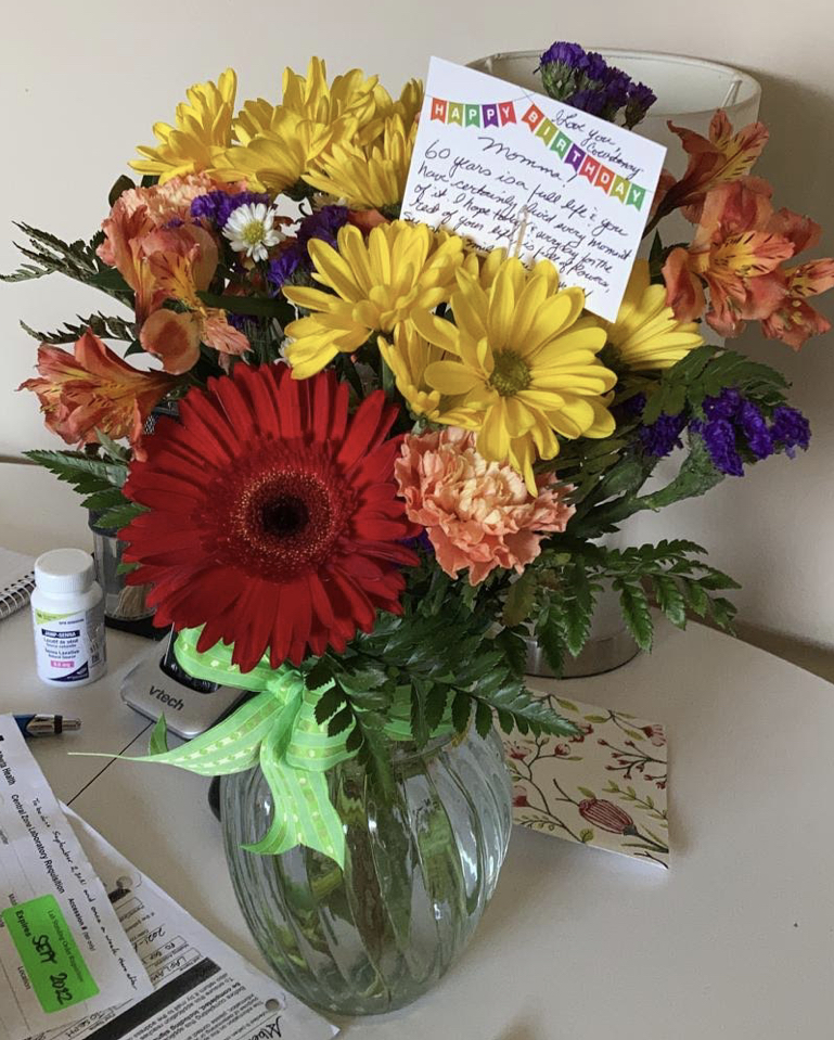 Lacombe Florist & Gifts | Bay 8, 5230 45 St, Lacombe, AB T4L 2A1, Canada | Phone: (403) 782-5016