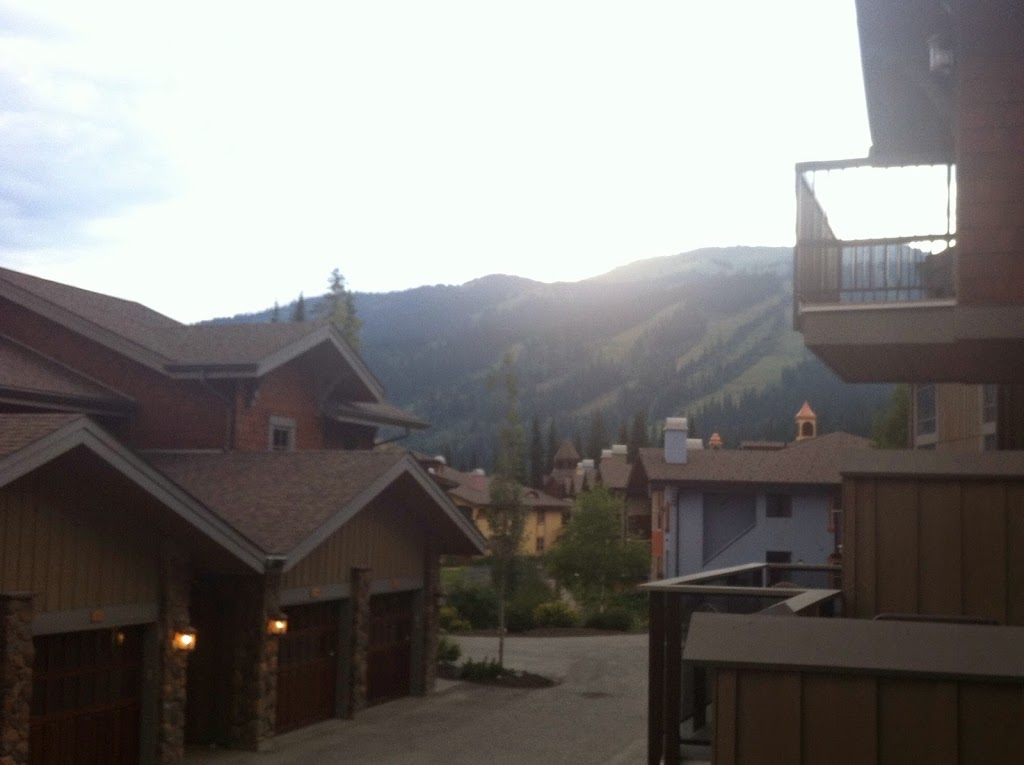 Stones Throw Condo | 5005 Valley Drive, Sun Peaks, BC V0E 5N0, Canada | Phone: (250) 578-6969