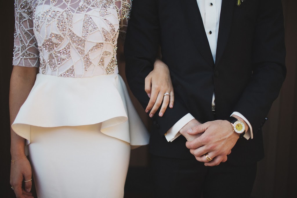 WHITEWALL Weddings | 2523 16a St SE, Calgary, AB T2G 3S9, Canada | Phone: (403) 390-2115