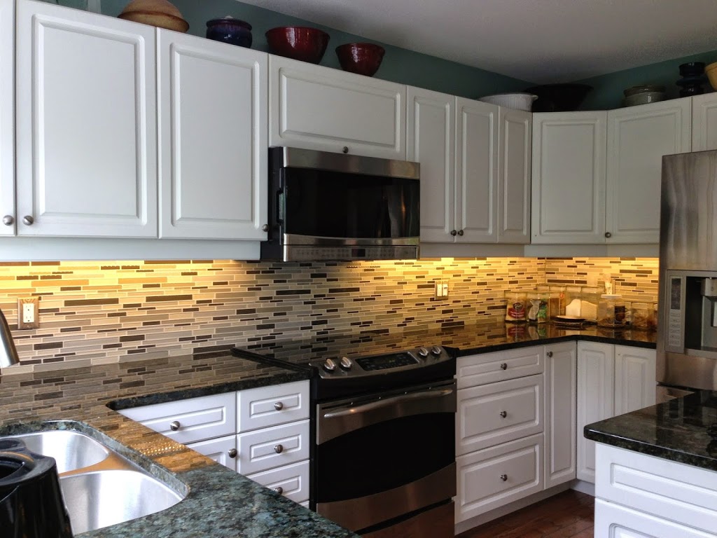 Classic Home Improvements | 755 Vanalman Ave #12, Victoria, BC V8Z 3B8, Canada | Phone: (250) 477-2757