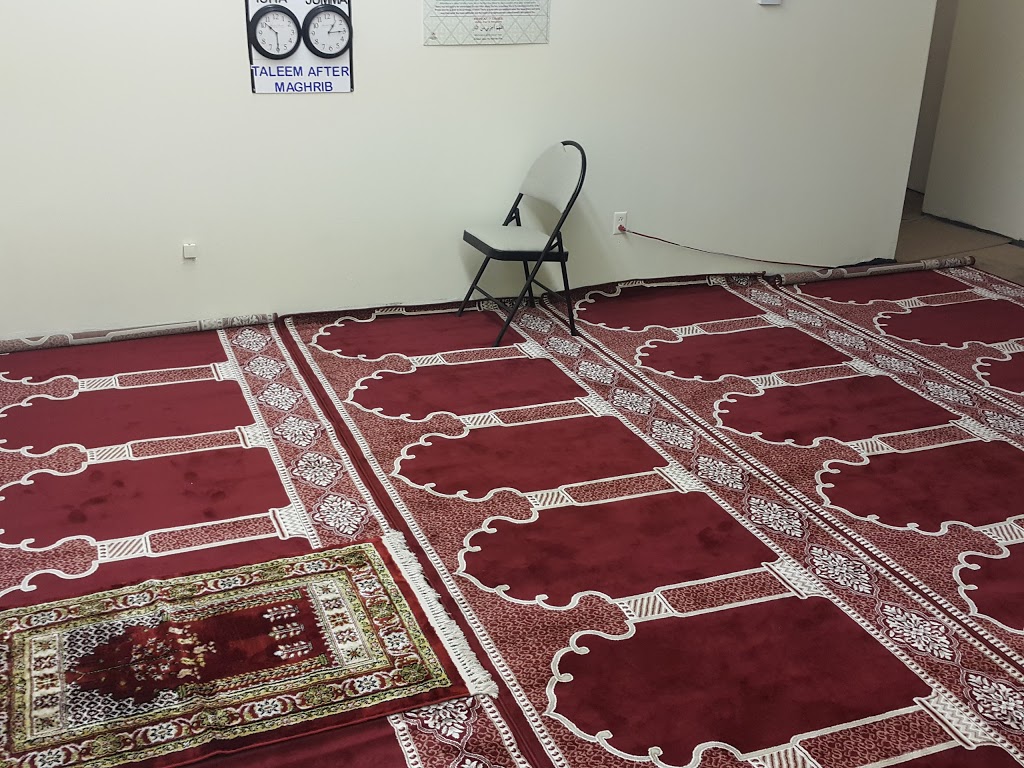 Masjid White Oaks | 100 White Oaks Ct unit#102, Whitby, ON L1P 1B7, Canada