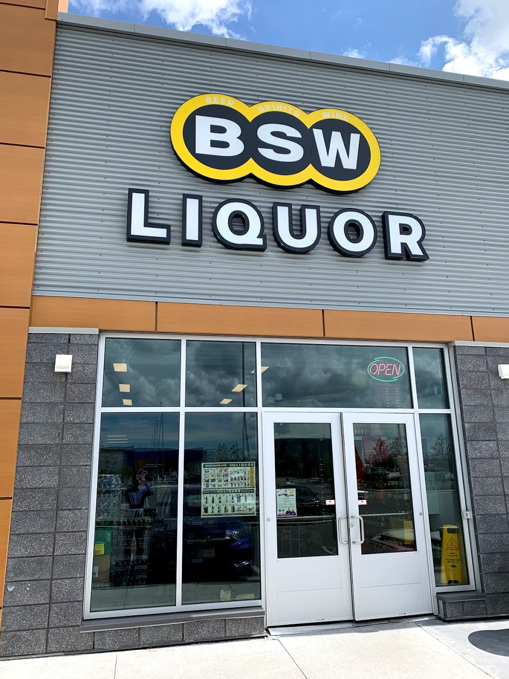 BSW Liquor | store | 250 East Hills Sq SE #4120, Calgary, AB T2A 7A7, Canada | 5872329760 OR +1 587-232-9760