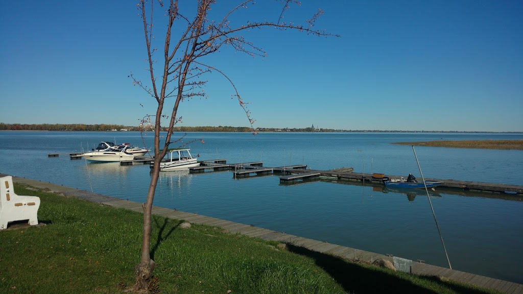 Resto-Bar Marina Ste-Angèle | 805 Des Nenuphars, Bécancour, QC G9H 2T3, Canada | Phone: (819) 489-8388
