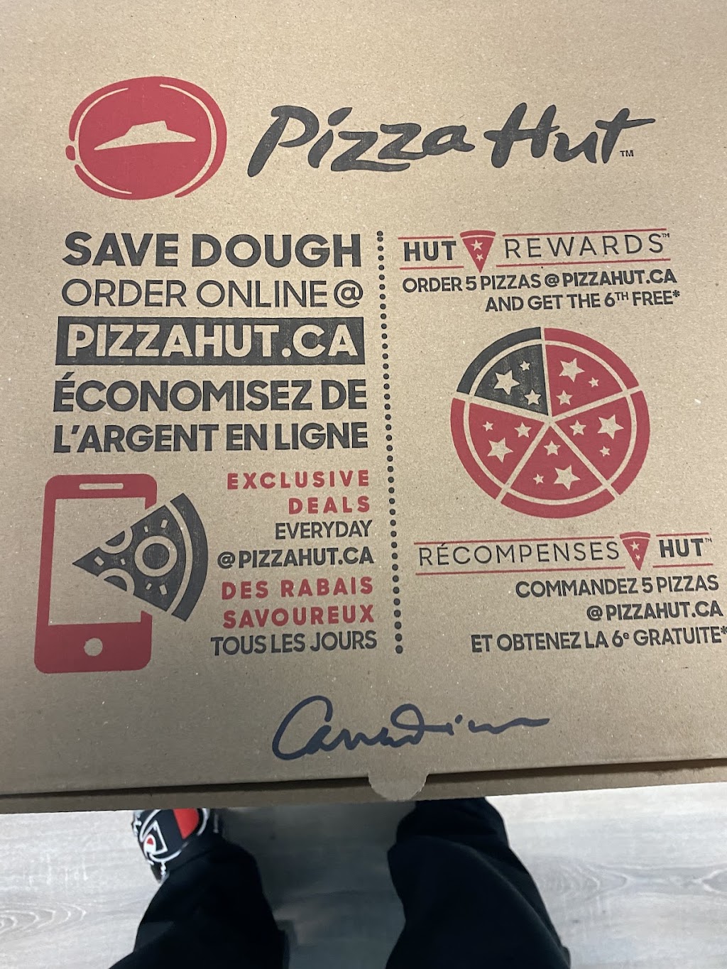 Pizza Hut Penetanguishene | 61 Main St, Penetanguishene, ON L9M 1S8, Canada | Phone: (705) 540-9440