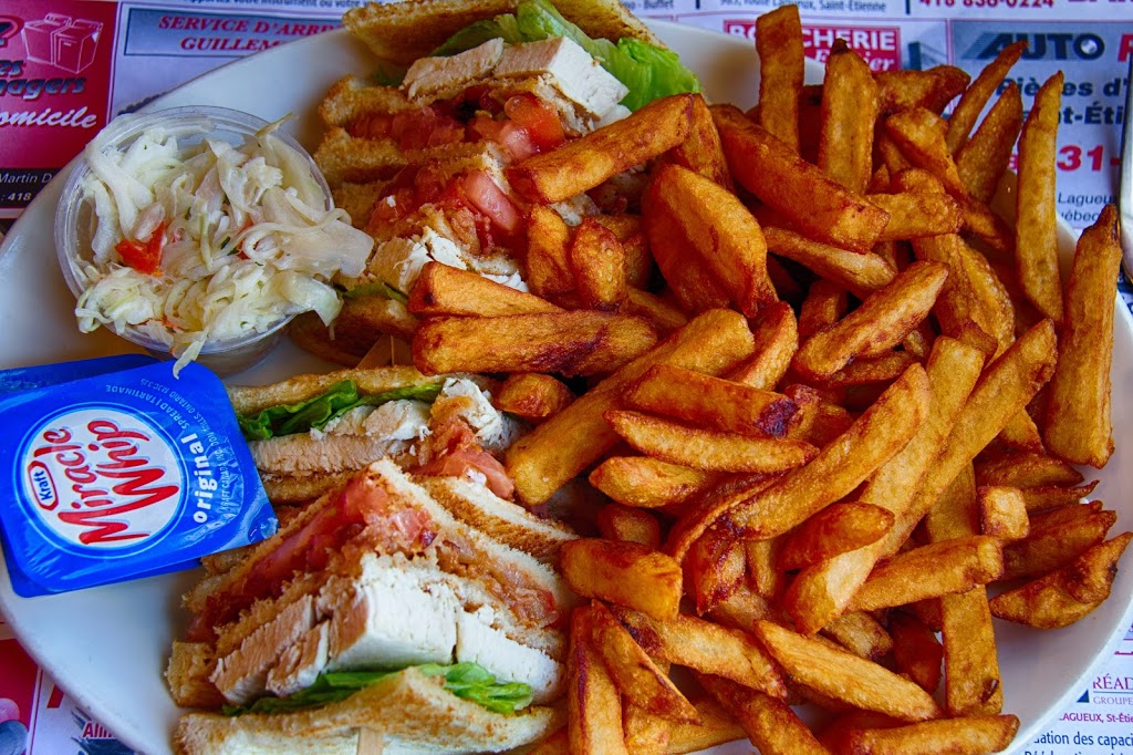 Resto 2000 | 3111 Route Lagueux, Saint-Étienne-de-Lauzon, QC G6J 1K5, Canada | Phone: (418) 831-3444