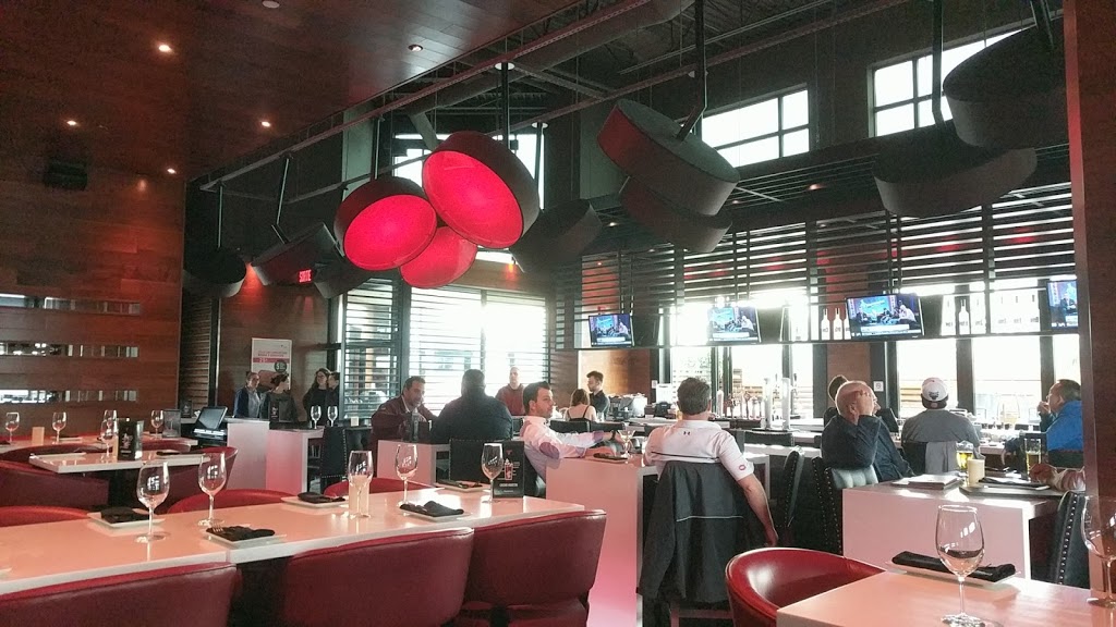 Houston Avenue Bar & Grill | 7 Boulevard Montclair, Gatineau, QC J8Y 2E2, Canada | Phone: (819) 771-0799