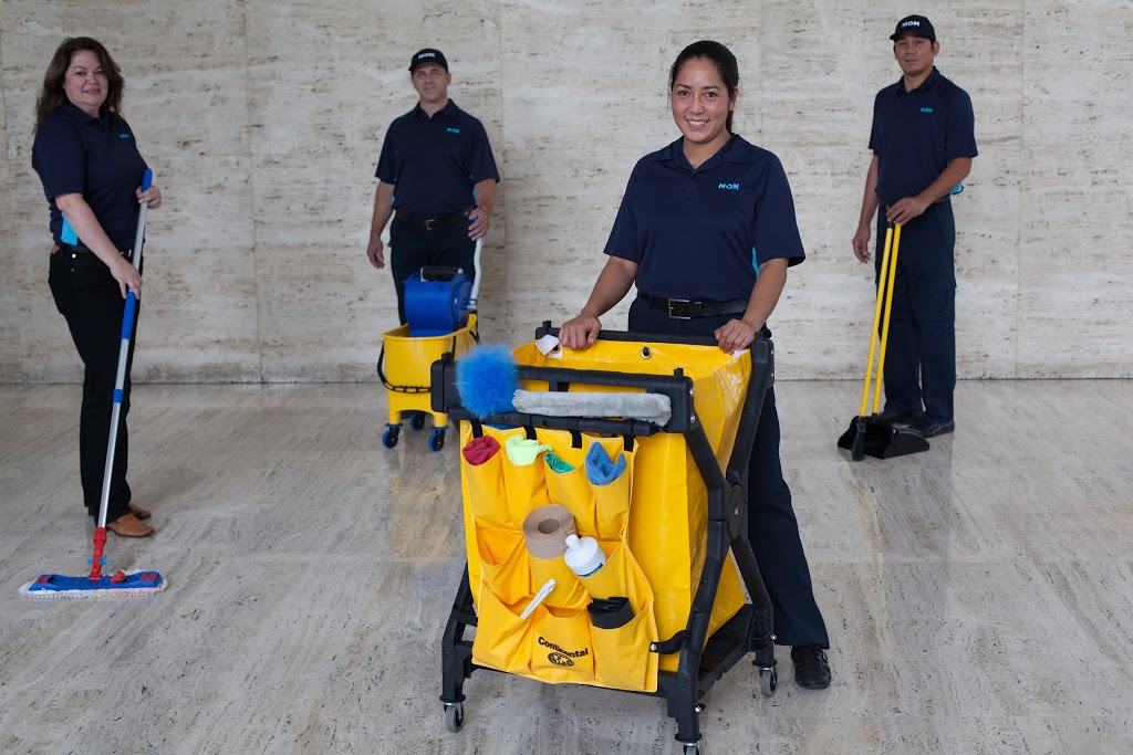 MOM Cleaning | 5723 Rue Ferrier, Mont-Royal, QC H4P 1N3, Canada | Phone: (866) 225-5666