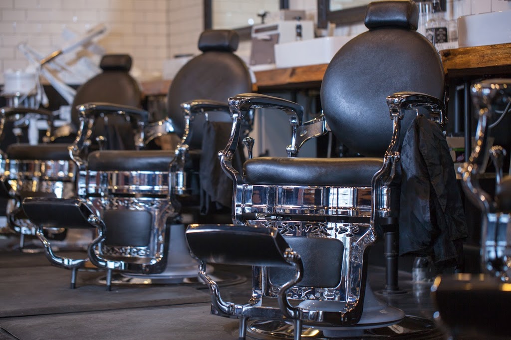 The Tailored Shave | 3030 Pandosy St, Kelowna, BC V1Y 1W2, Canada | Phone: (236) 420-4492