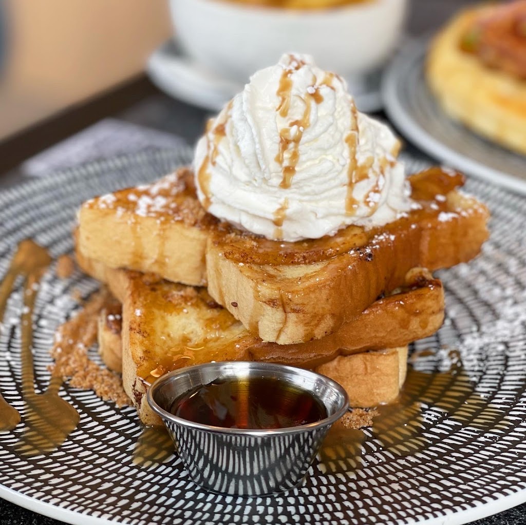 The BroKin Yolk | 1641 102 St NW, Edmonton, AB T6N 0B1, Canada | Phone: (780) 540-9070